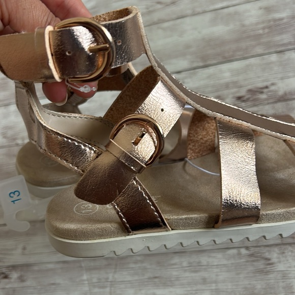 Cat and Jack Girls Rose Gold Faux Leather Gladiator Sandals - Picture 4 of 5